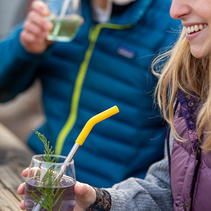 Reusable Stainless Steel Straws 4-Pack – Sip Sustainably and Stylishly